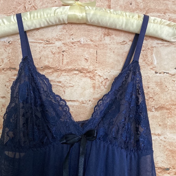 Stunning F’ee et Rit nightie with scarf/bolero - Picture 3 of 13